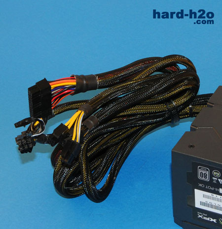 Ampliar Foto Fuente de alimentación XFX 850W Black Edition Ampliar Foto Fuente de alimentación XFX 850W Black Edition